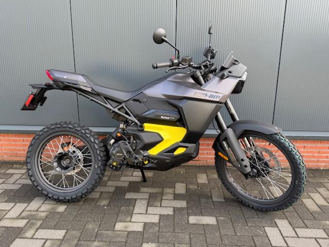 Can-Am Origin Carbon Black DEMO is nu beschikbaar Elektrisch, Niet ingevuld, Niet ingevuld, Ophalen of Verzenden, Meer dan 35 kW
