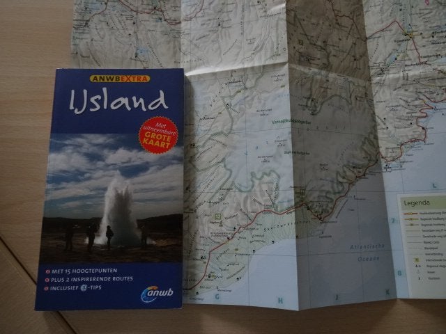 IJsland ; anwb extra reisgids / met wegenkaart, Europa, Ophalen of Verzenden, Zo goed als nieuw, Reisgids of -boek