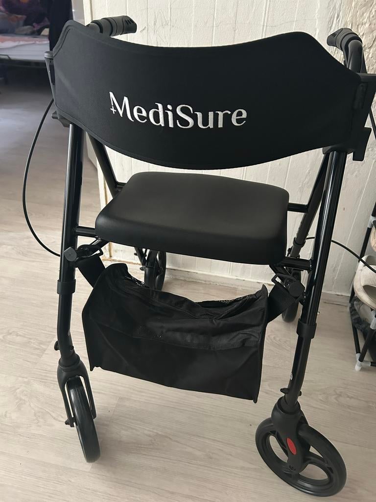rollator medisur, Diversen, Ophalen of Verzenden, Zo goed als nieuw