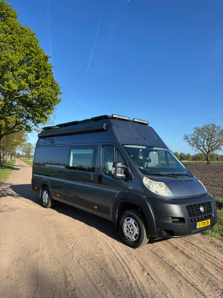 Unieke off grid buscamper | Fiat Ducato L4H3 | Gasloos, Buscamper of Camperbus, Fiat, Tot en met 2, 6 tot 7 meter