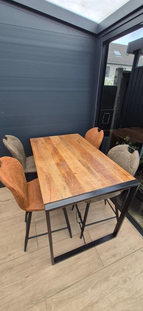 Bartafel inclusief 4 barstoelen - 140x80x90 cm, Overige houtsoorten, Gebruikt, 100 tot 150 cm, Vier personen