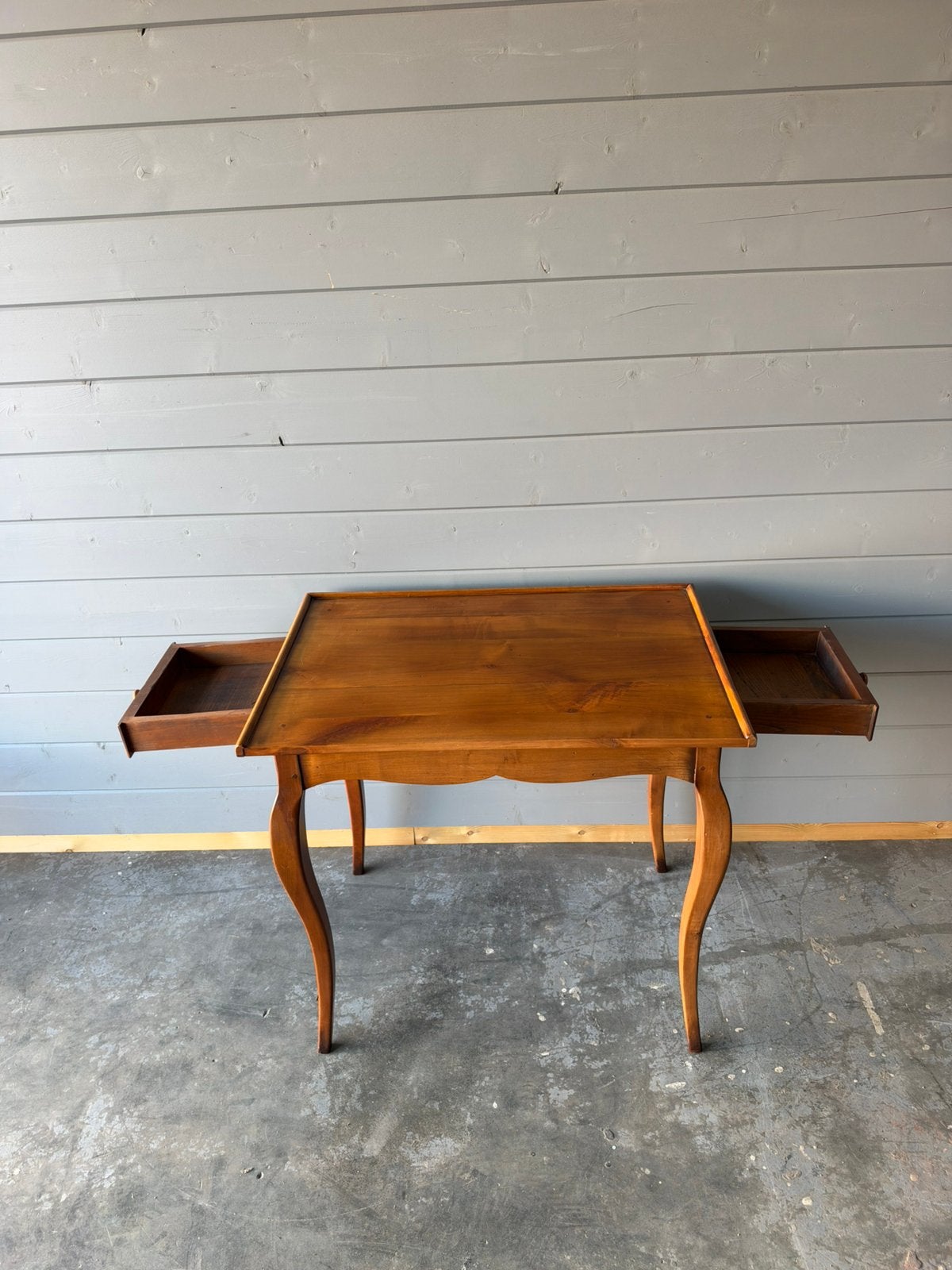 Grange tafel, Ophalen
