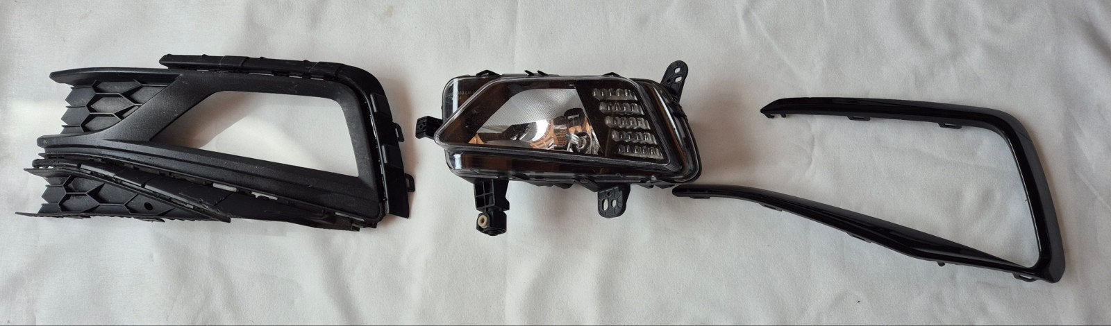 GTI 2G VW POLO MISTLICHT -LIJST- ROOSTER, Ophalen of Verzenden, Volkswagen