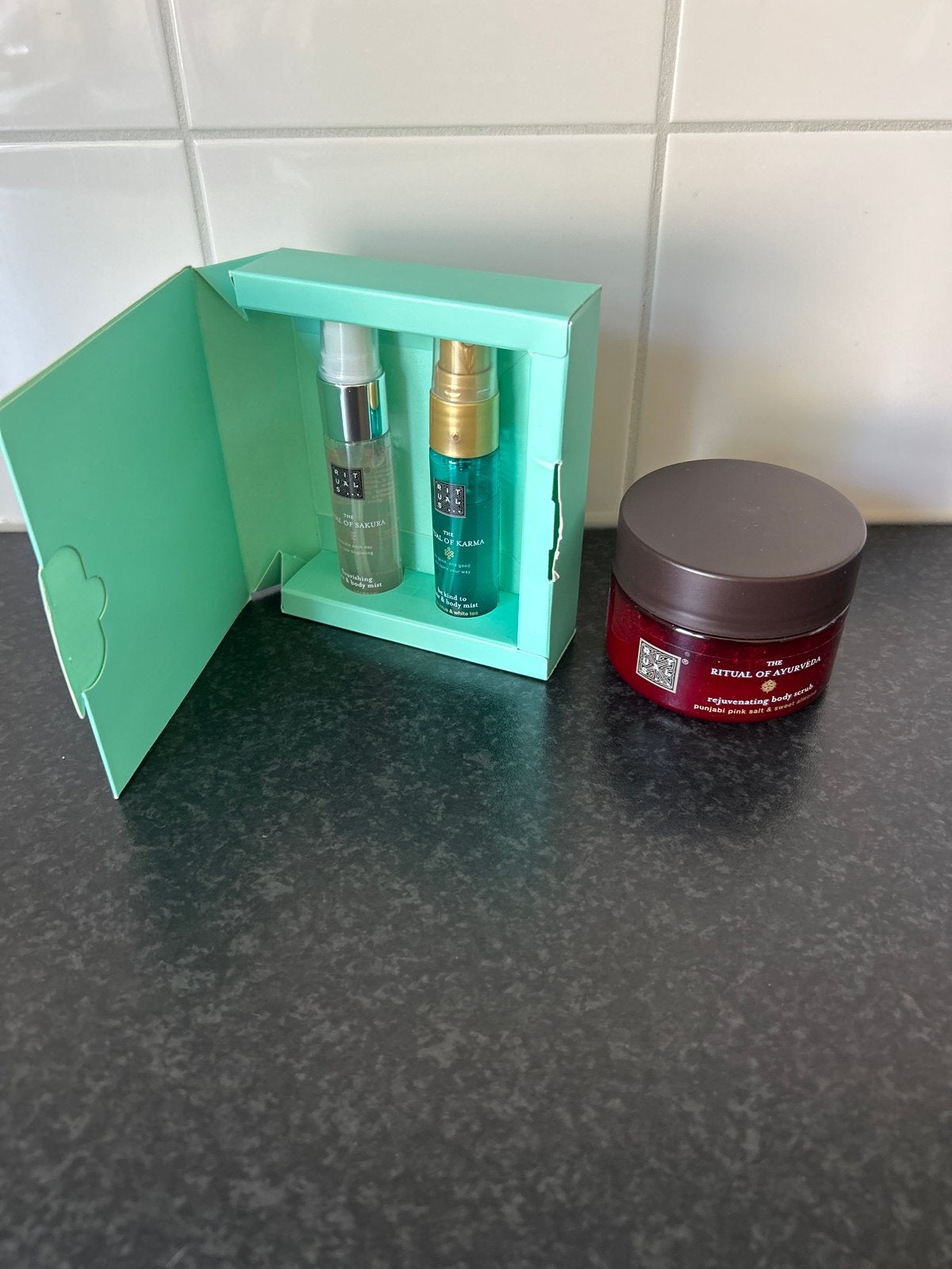 Rituals Cadeauset: Karma, Sakura & Ayurveda, Ophalen of Verzenden, Nieuw, Overige typen
