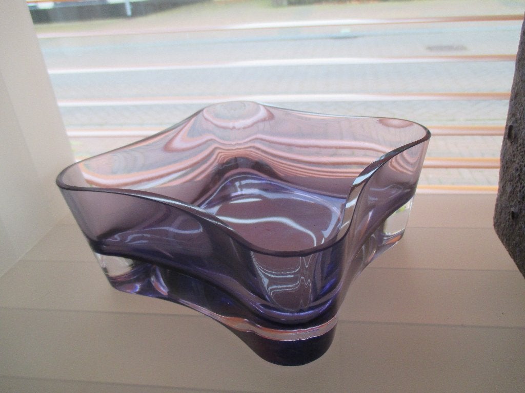 Paars glas jaren 70 design schaal 20 x 20 x 7 cm retro, Ophalen of Verzenden, Huis en Inrichting