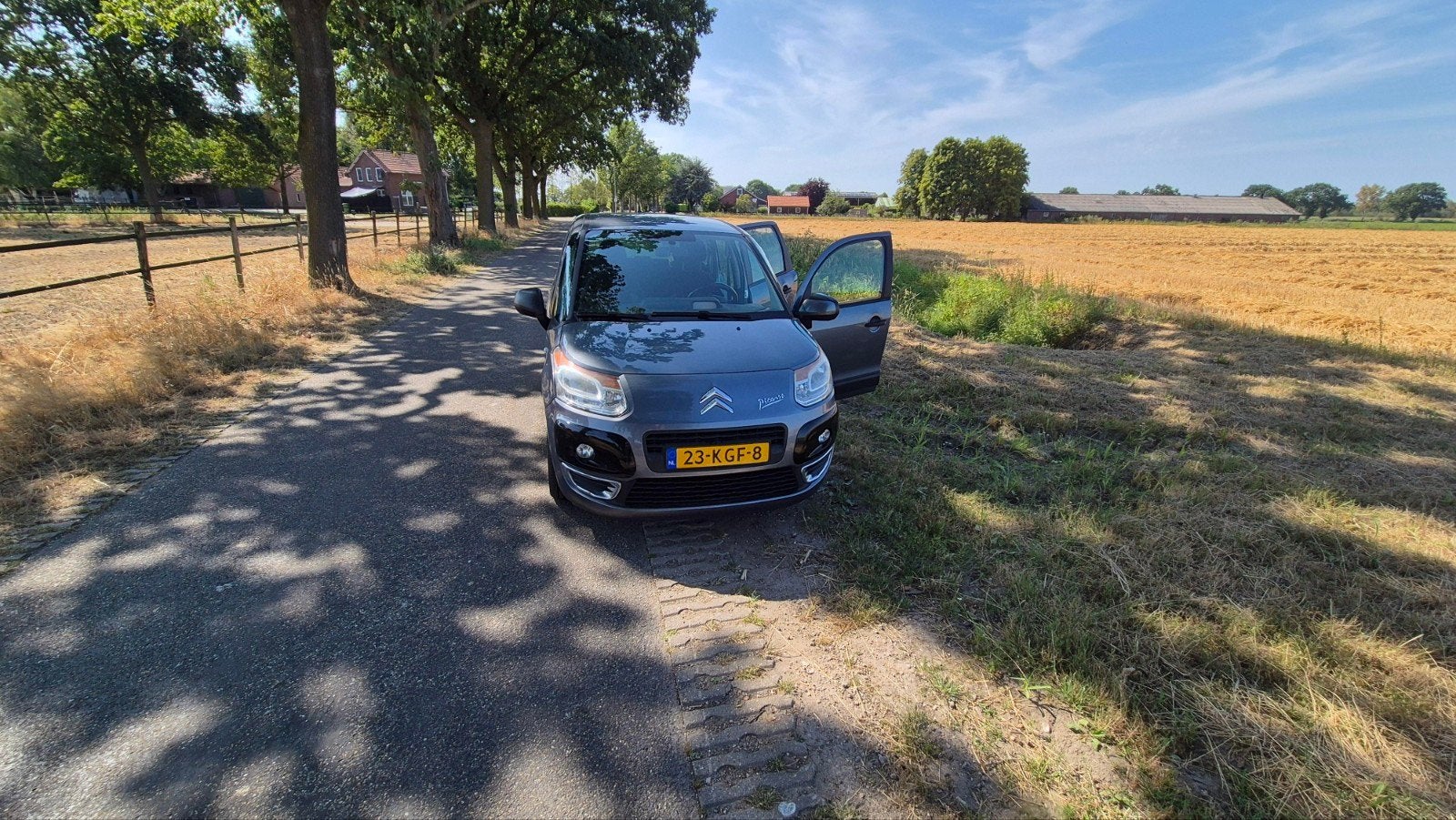 Citroën C3 Picasso 1.6 VTI 2009 Grijs APK oktober 2027, Voorwielaandrijving, Stof, Zwart, 4 cilinders