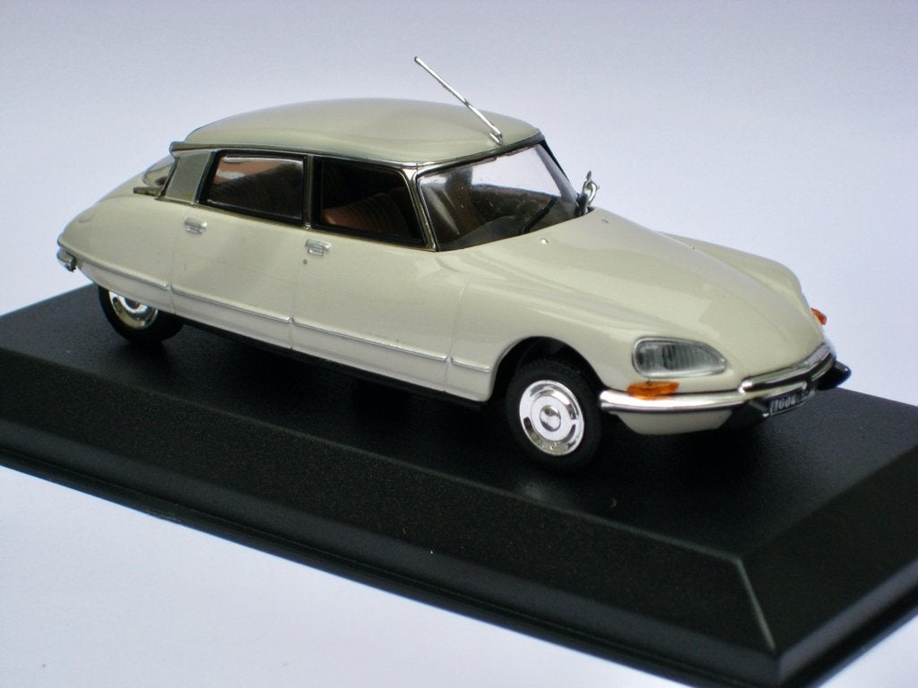 Citroen DS 23 Pallas beige Albatros of parelgrijs Norev 1:43, Ophalen of Verzenden, Nieuw, Auto, Norev