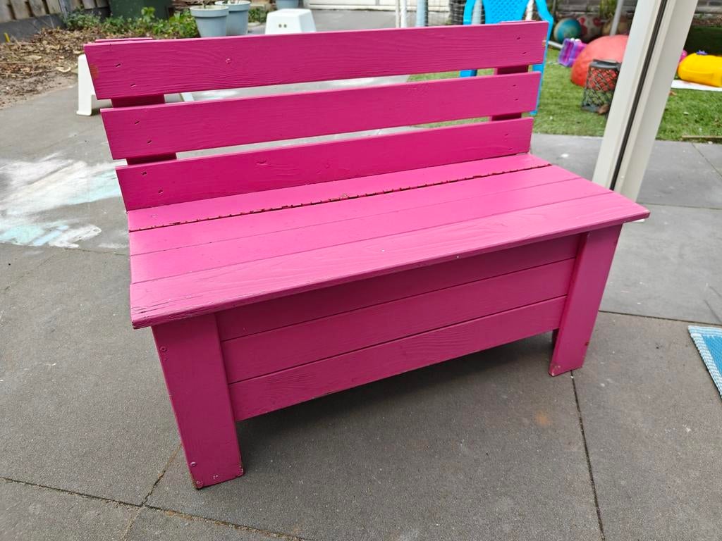 Roze houten kinderbankje met opbergruimte, Tuin en Terras, Ophalen, Gebruikt, Hout