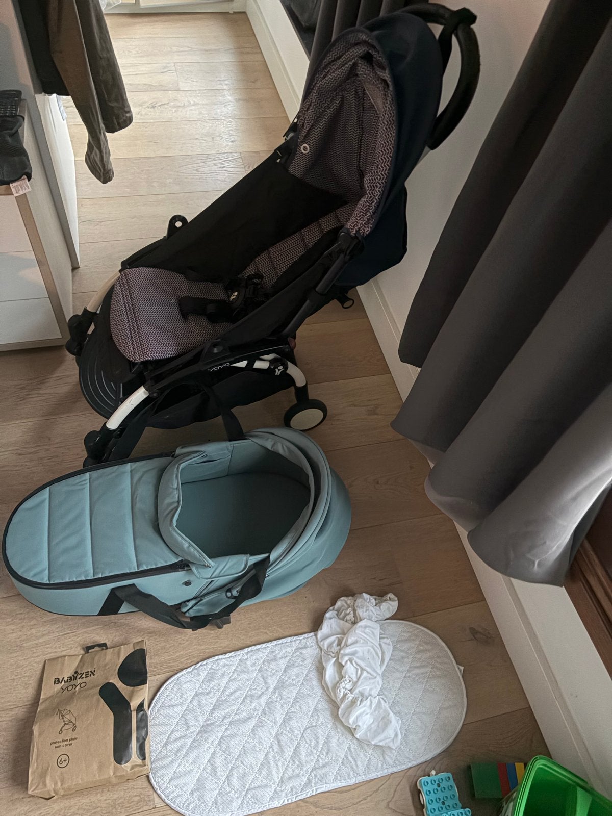 Stokke Yoyo Babyzen 2 compleet kinderwagen buggy & reiswieg, Ophalen of Verzenden, Zo goed als nieuw, Overige merken, Regenhoes