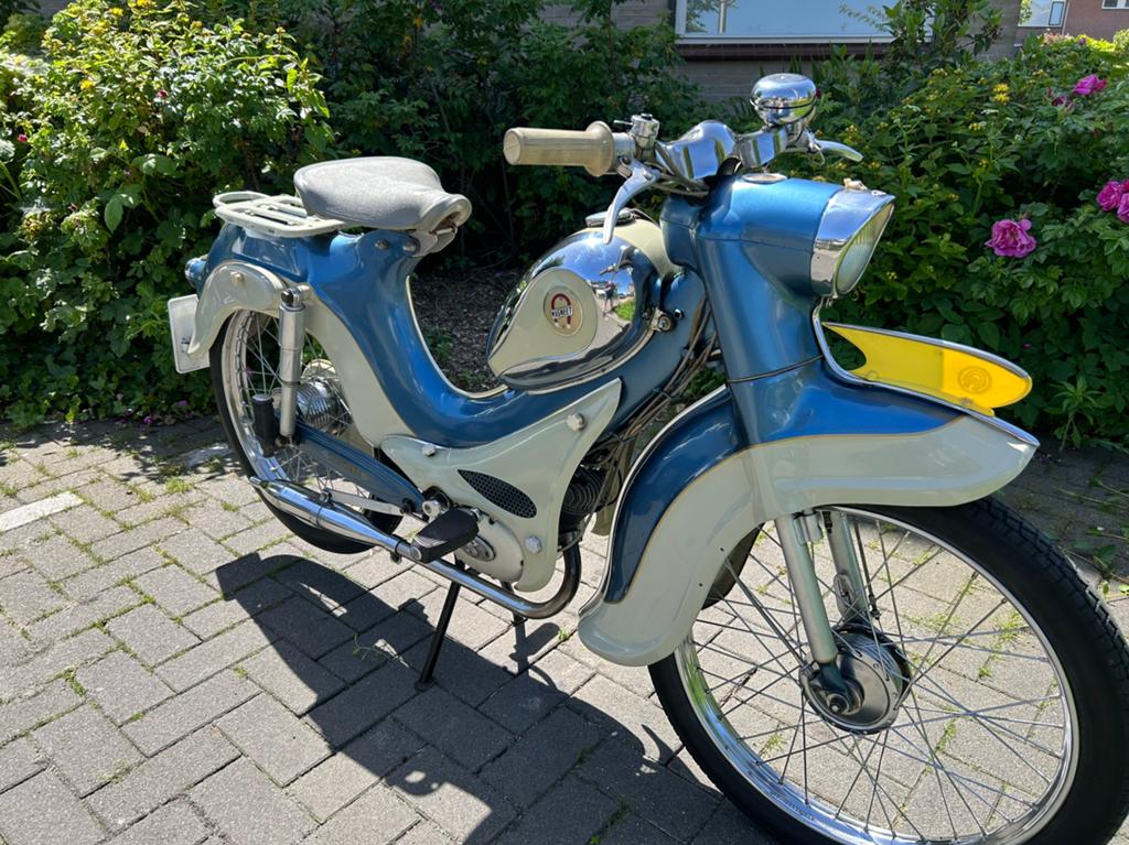 Magneet B50  2v 1960, Fietsen en Brommers, Brommers | Oldtimers, Maximaal 45 km/u, 49 cc, 2 versnellingen, Ophalen