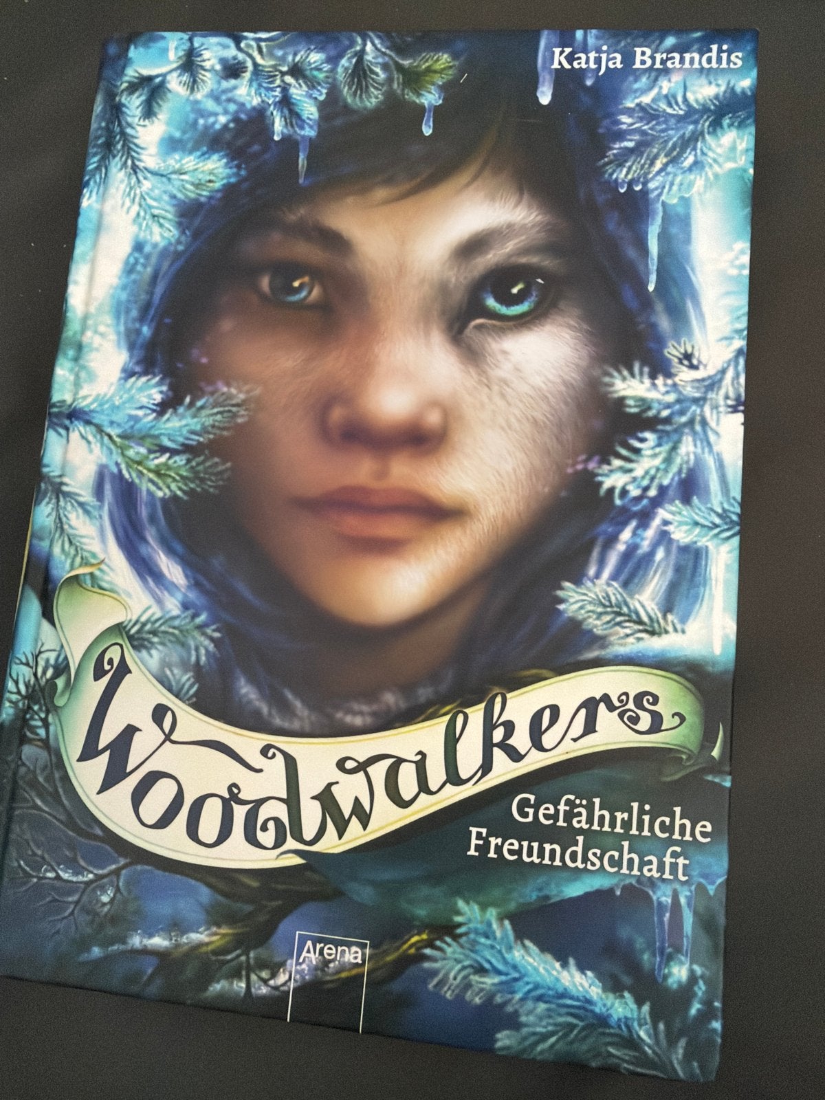 Woodwalkers: Gefährliche Freundschaft - Katja Brandis, Boeken, Ophalen of Verzenden, Zo goed als nieuw