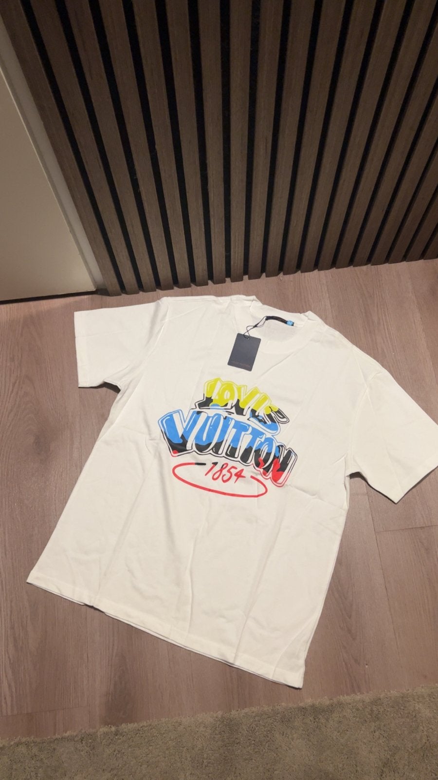Nieuw T-shirt met merklogo, Ophalen of Verzenden, Nieuw, Overige maten, Meerkleurig