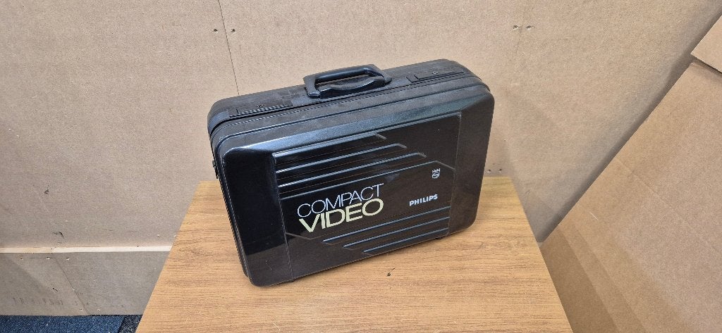 Philips Explorer VKR6840 VHS-C Camera | Videocamera | VHS C, Ophalen of Verzenden, VHS-C of SVHS-C, Camera
