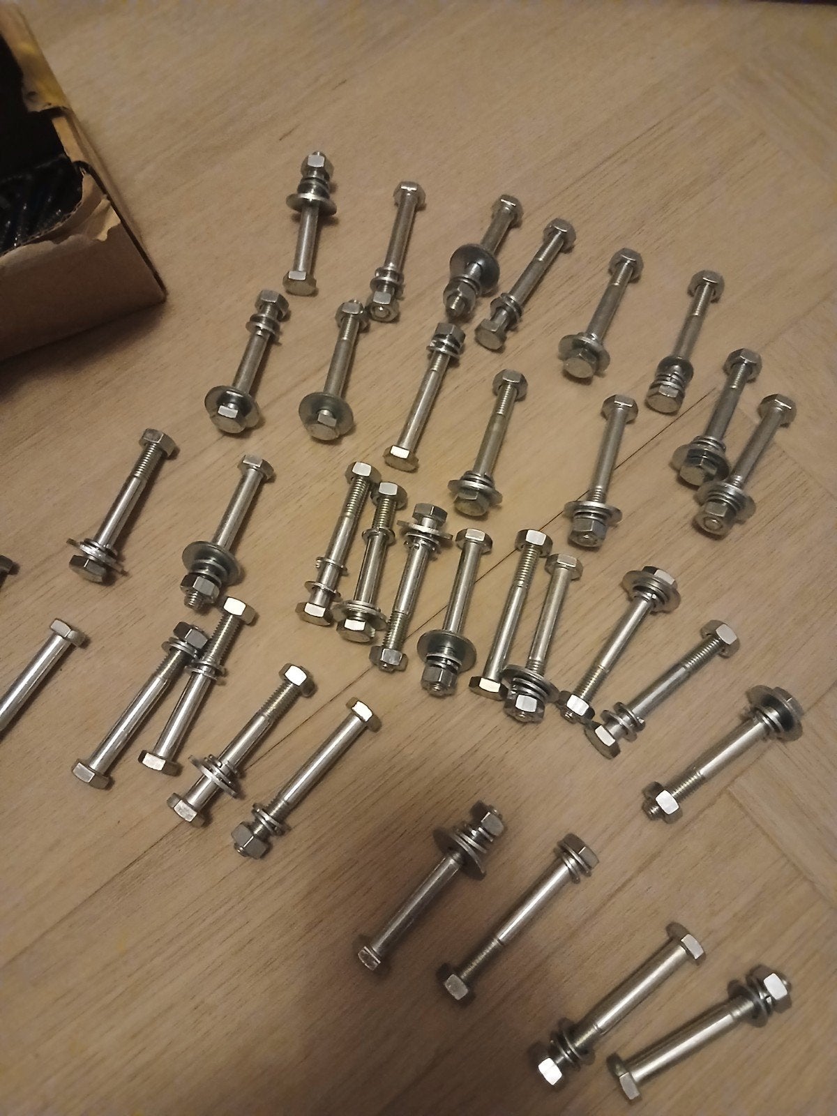 Ijzerwaren te koop, Ophalen