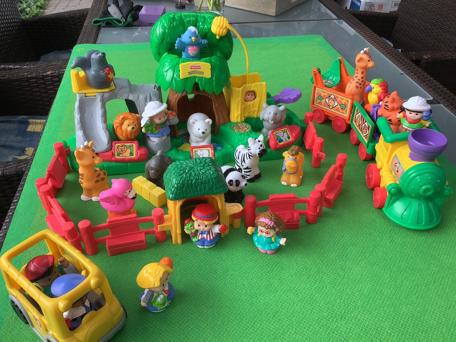 Fisher-Price Little People Dierentuin Speelset met Extra's, Kinderen en Baby's, Speelgoed | Fisher-Price, Ophalen of Verzenden