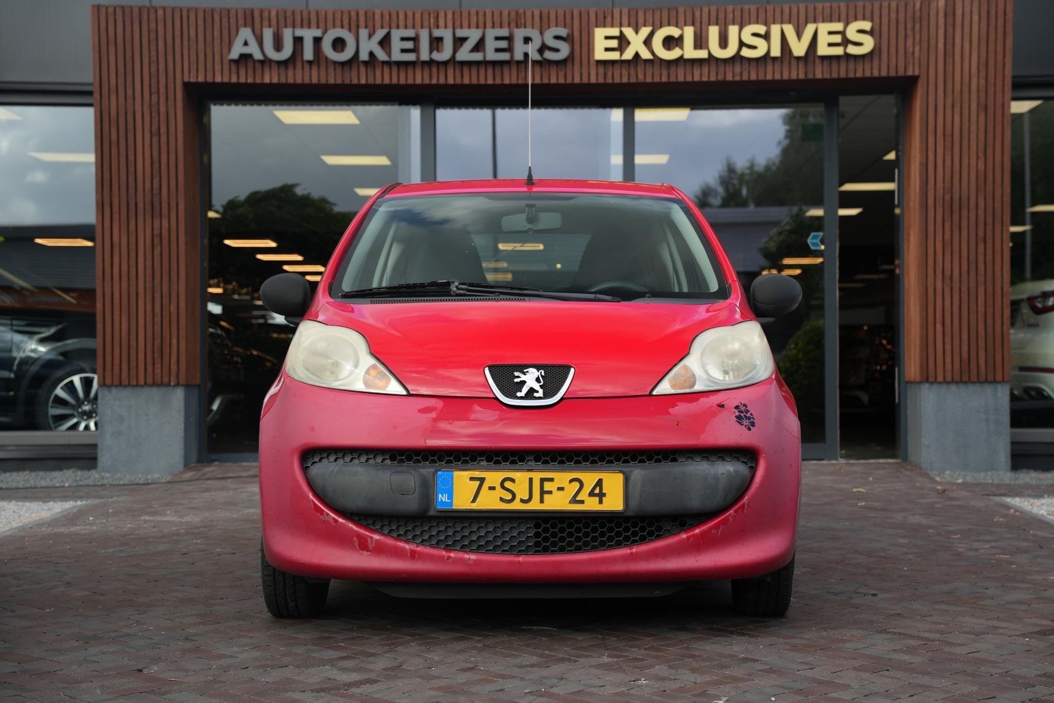 Peugeot 107 1.0-12V XR, Voorwielaandrijving, Stof, Gebruikt, 4 stoelen
