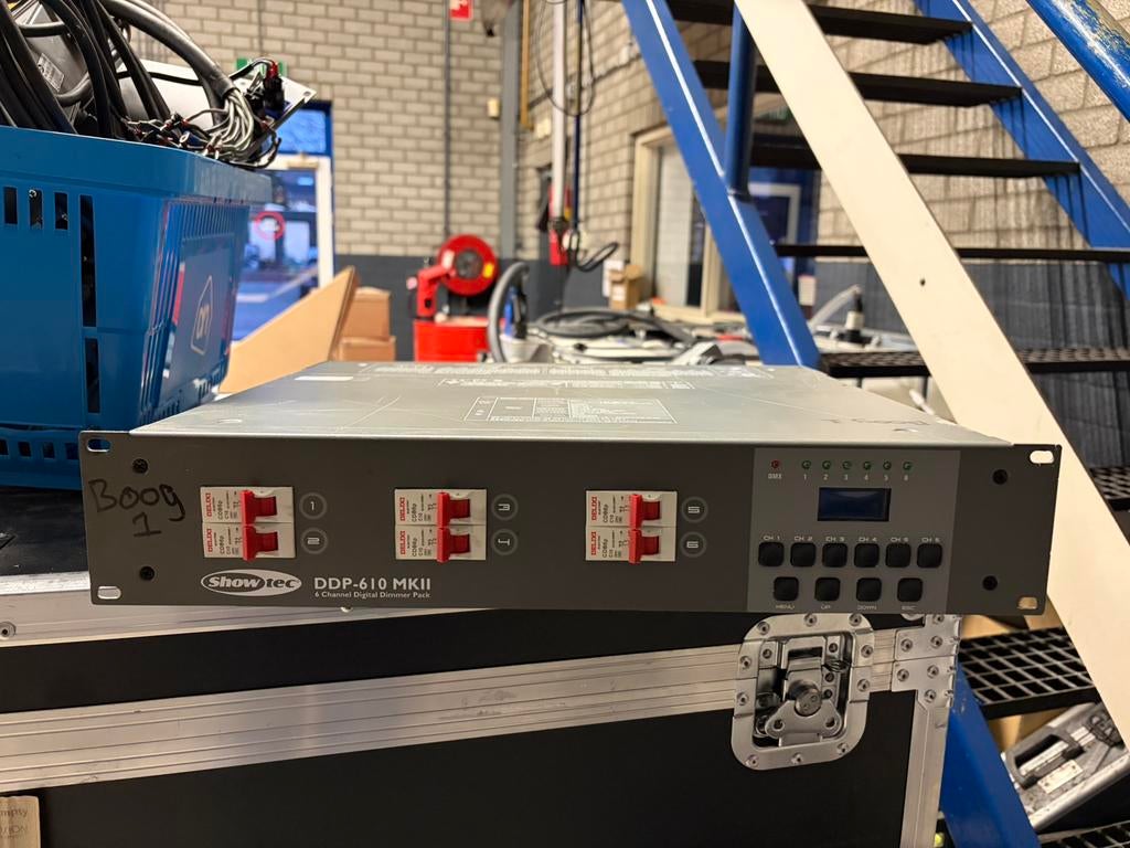 Showtec DDP-610 MK2 Dimmerpack incl Rackpatch, Ophalen, Gebruikt, Licht