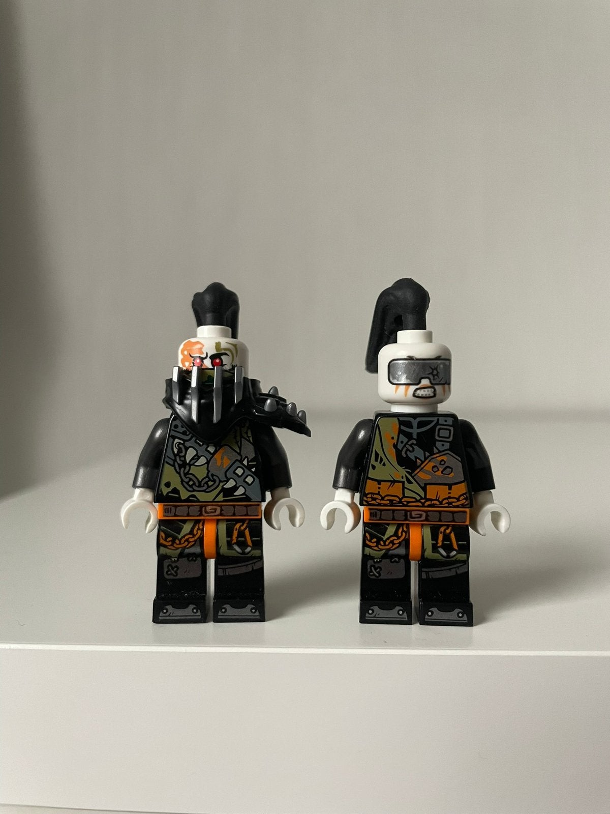 Lego Ninjago Dragon Hunters, Kinderen en Baby's, Speelgoed | Duplo en Lego, Ophalen, Lego, Zo goed als nieuw, Minifiguur