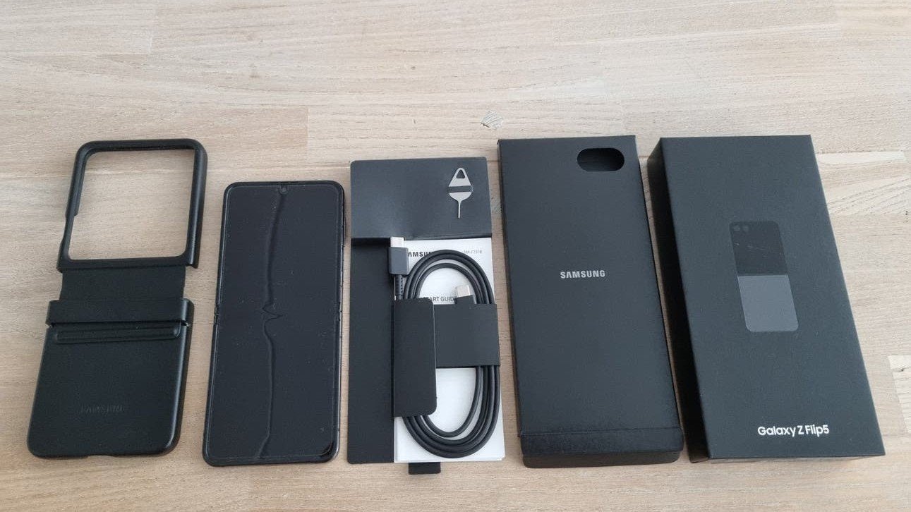Samsung Galaxy Z Flip5 512GB Zwart.
