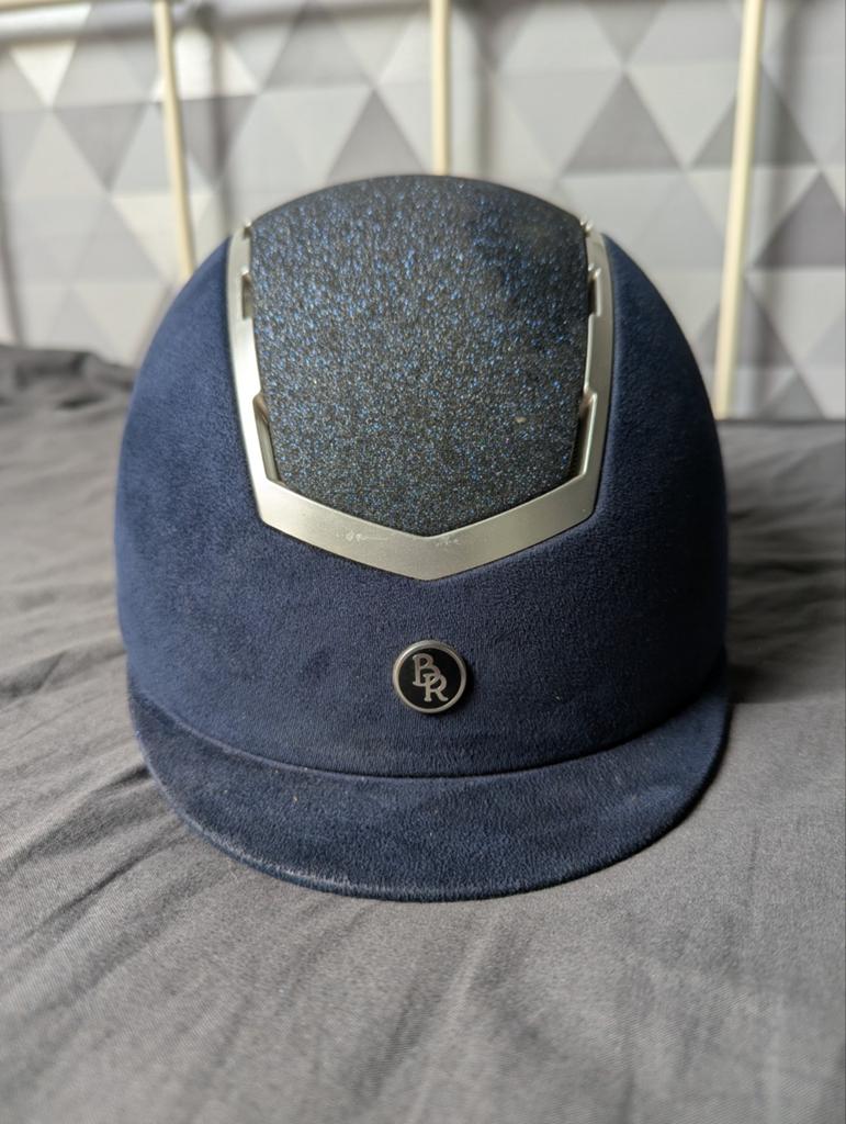 BR paardrij cap donker blauw, Dieren en Toebehoren, Paardrijkleding, Ophalen of Verzenden, Zo goed als nieuw, Cap, Kinderen