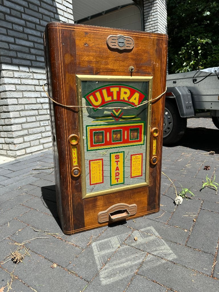 Ultra gokkast, Verzamelen, Automaten | Gokkasten en Fruitautomaten, Overige munten, Ophalen, Gebruikt