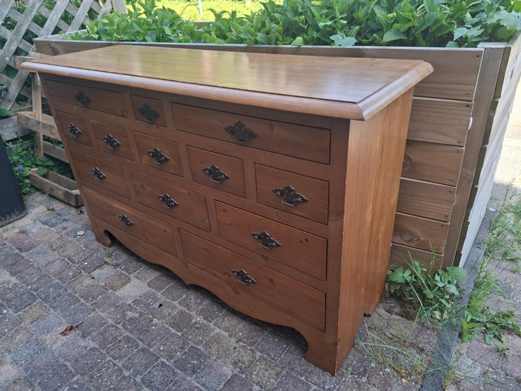 Antiek grenen dressoir met 12 lades, Huis en Inrichting, Kasten | Dressoirs, Ophalen of Verzenden