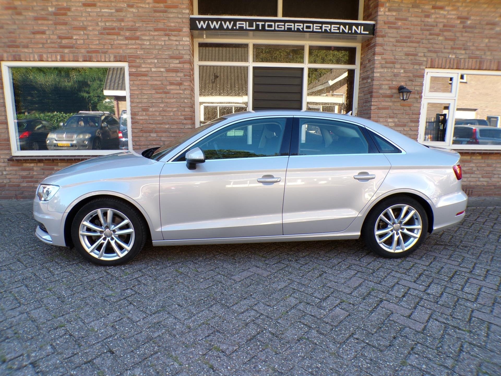 Audi A3 Limousine 1.4 TFSI CoD Attraction Pro Line Plus, Auto's, Dealer onderhouden, Stof, Gebruikt, 4 cilinders