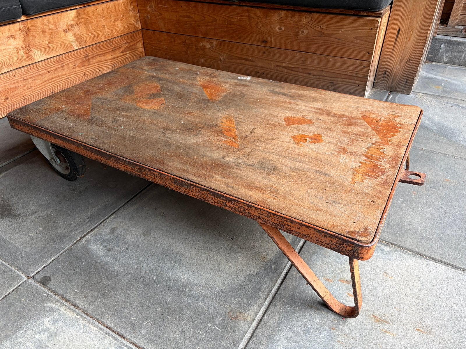Mooie vintage industriële tafel!, Ophalen