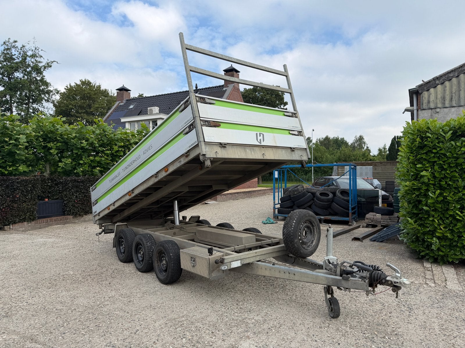 Hele volle tridem parabolic Henra kipper 400x185