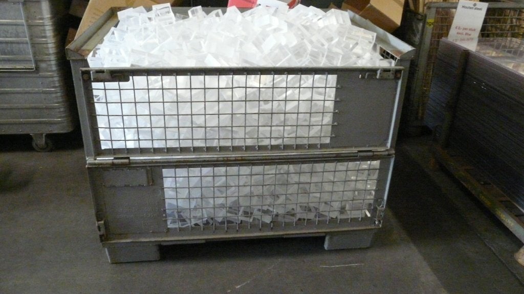 Plexiglas blokje 120 x 70 x 40 mm gebruikt per kg, Ophalen, Nieuw