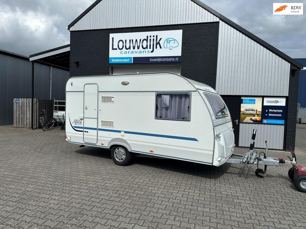 ADRIA Altea 432 PH ’10 (Vastbed 205cm, Airco), Caravans en Kamperen, Caravans, Vast bed, Bedrijf, 750 - 1000 kg, 6 tot 7 meter