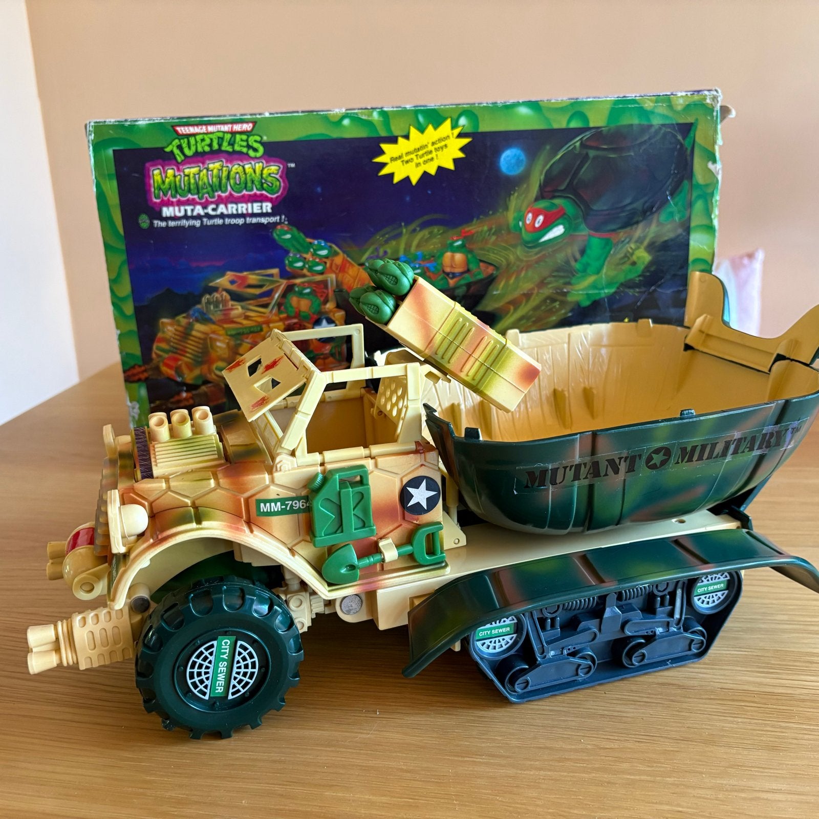 Teenage Mutant Hero Turtles - MUTA Carrier (100% compl), Ophalen of Verzenden, Gebruikt