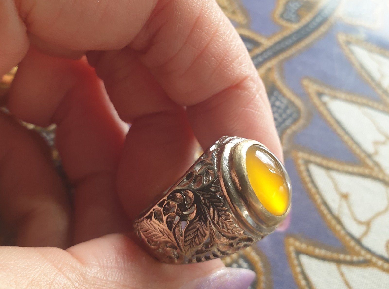 Ring maat 18 batu Cempaka kuning kalsedony Indonesië, Verzenden, 18 tot 19, Dame of Heer