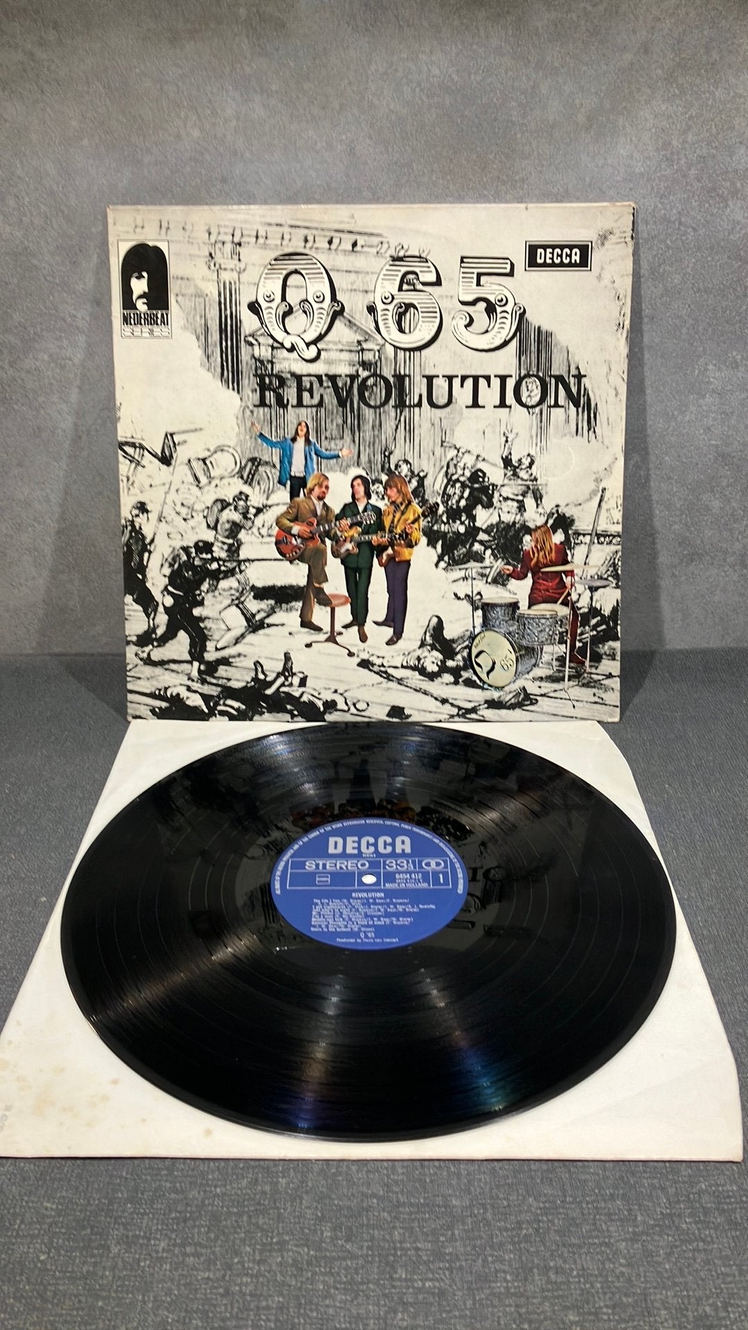 Q 65 —. Revolution, Gebruikt, Blues Rock, Ophalen of Verzenden, Beschermende buitenhoes