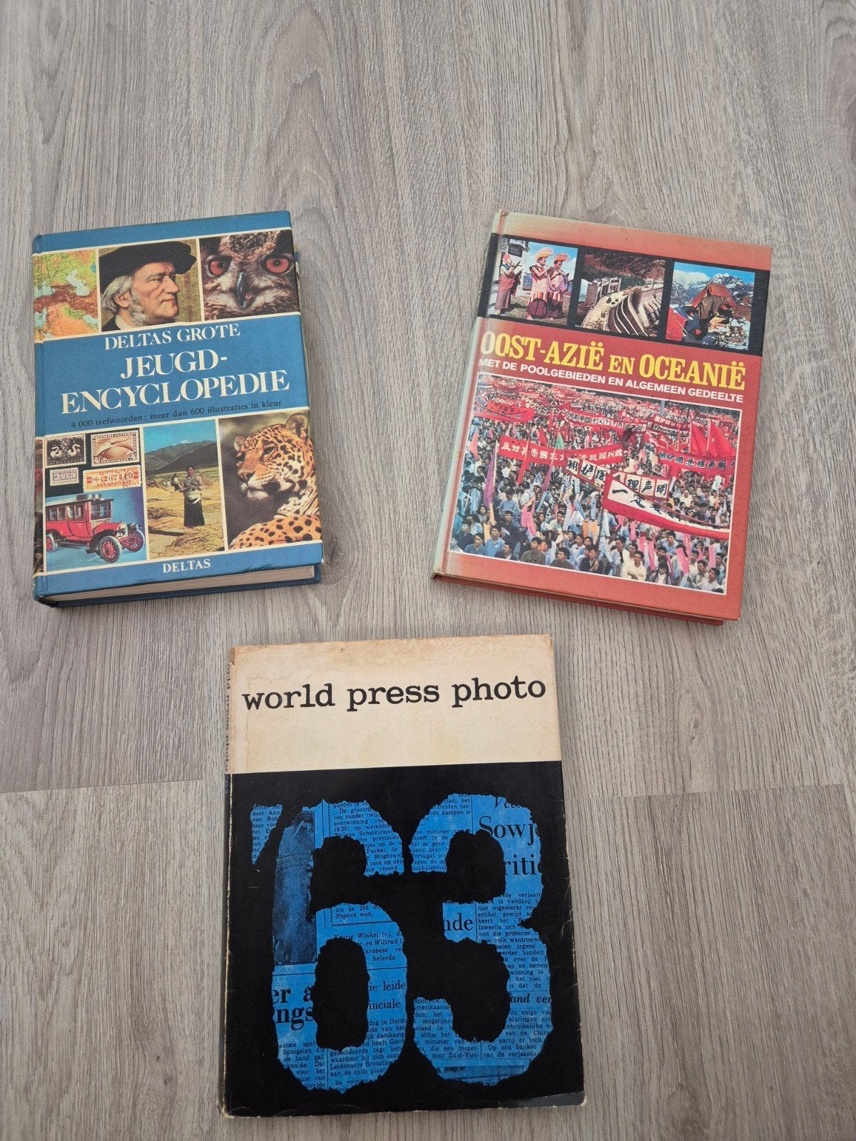 Deltas Jeugdencyclopedie, Oost-Azië en World Press Photo, Boeken, Ophalen, Gelezen, Algemeen, Complete serie