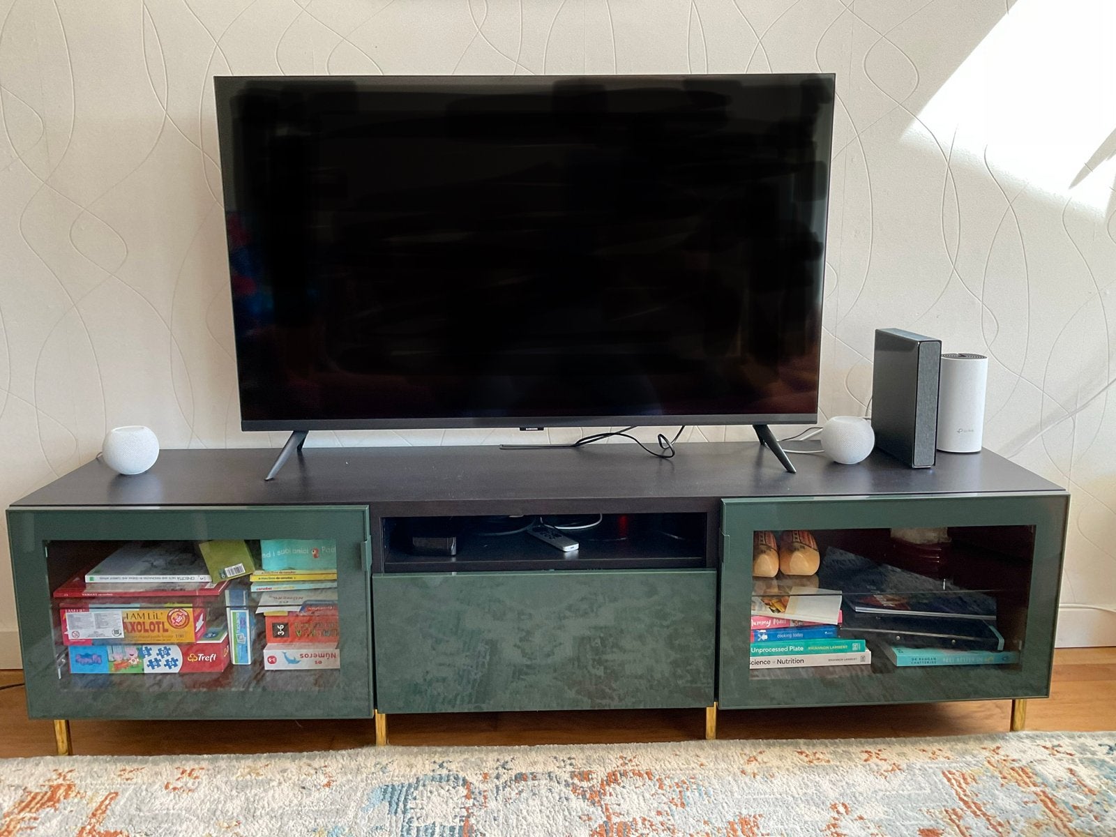 Modern tv-meubel met opbergruimte, Ophalen, 150 tot 200 cm, Zo goed als nieuw, Minder dan 100 cm