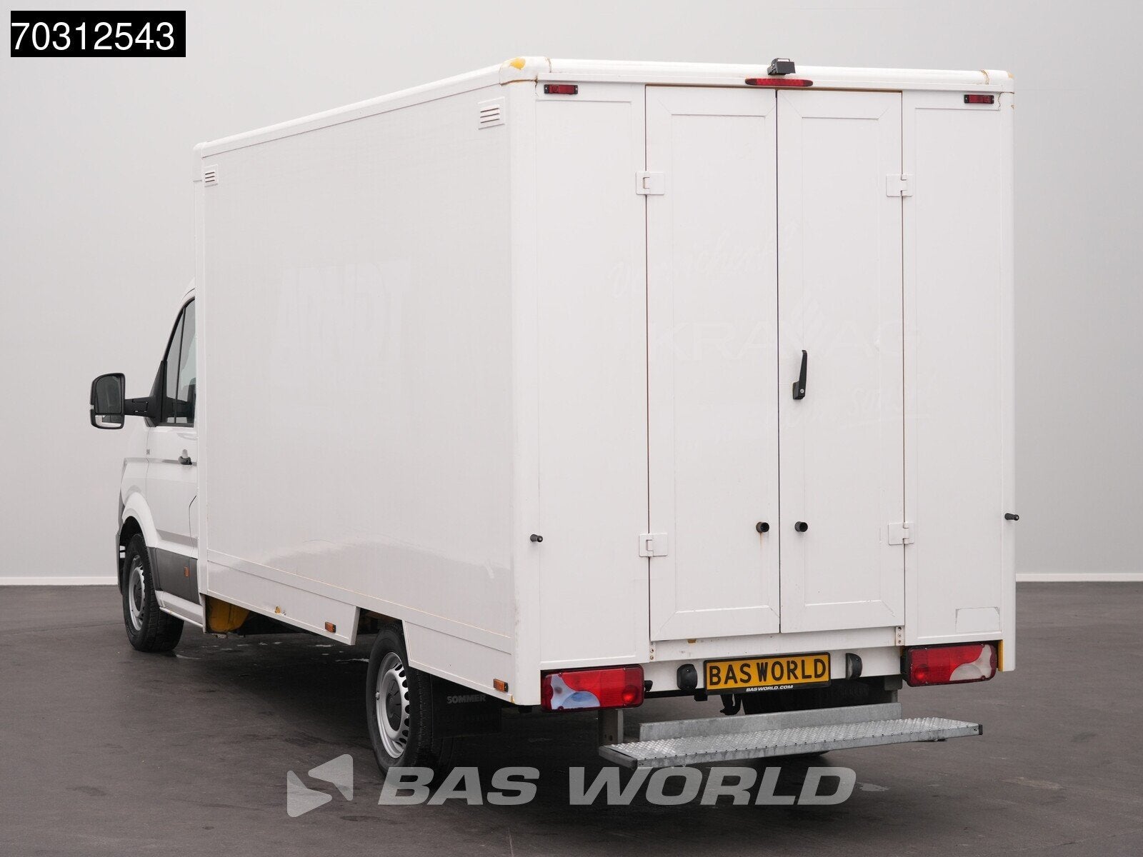 MAN TGE 3.100 433cm Bakwagen Achterdeuren Zijdeur Camera Eur, Stof, Gebruikt, Euro 6, 4 cilinders