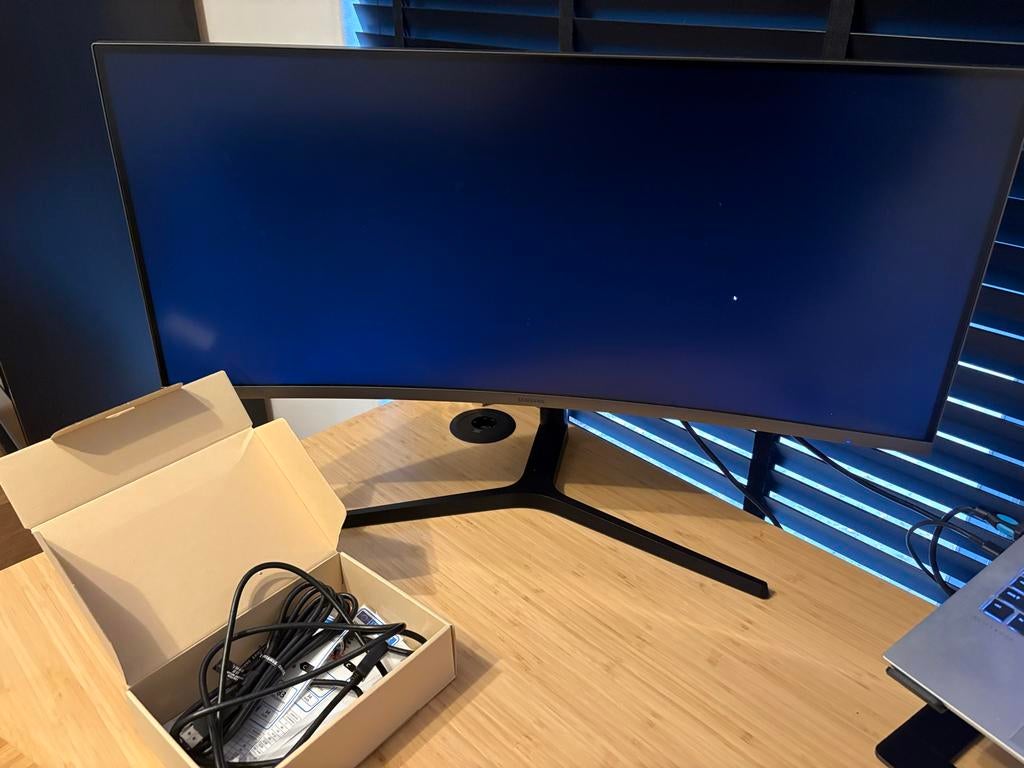 Samsung LC34H890WGRXEN 34 inch Curved Monitor, 3 tot 5 ms, Curved, VA, Zo goed als nieuw