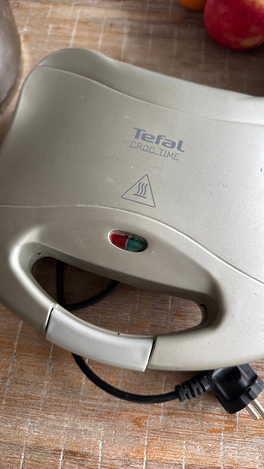 Tefal tosti-apparaat, Ophalen