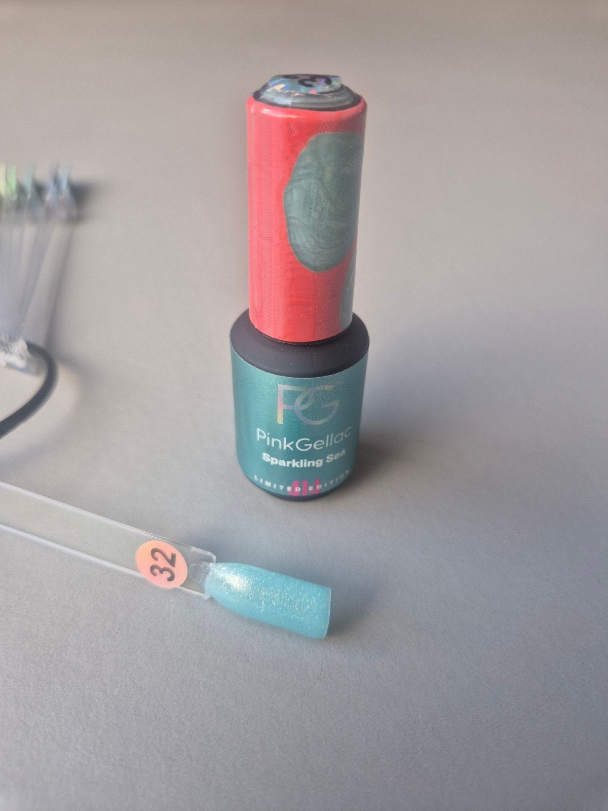 Pink Gellac 414 Sparkling Sea – Limited Edition, Sieraden, Tassen en Uiterlijk, Ophalen of Verzenden, Zo goed als nieuw, Blauw