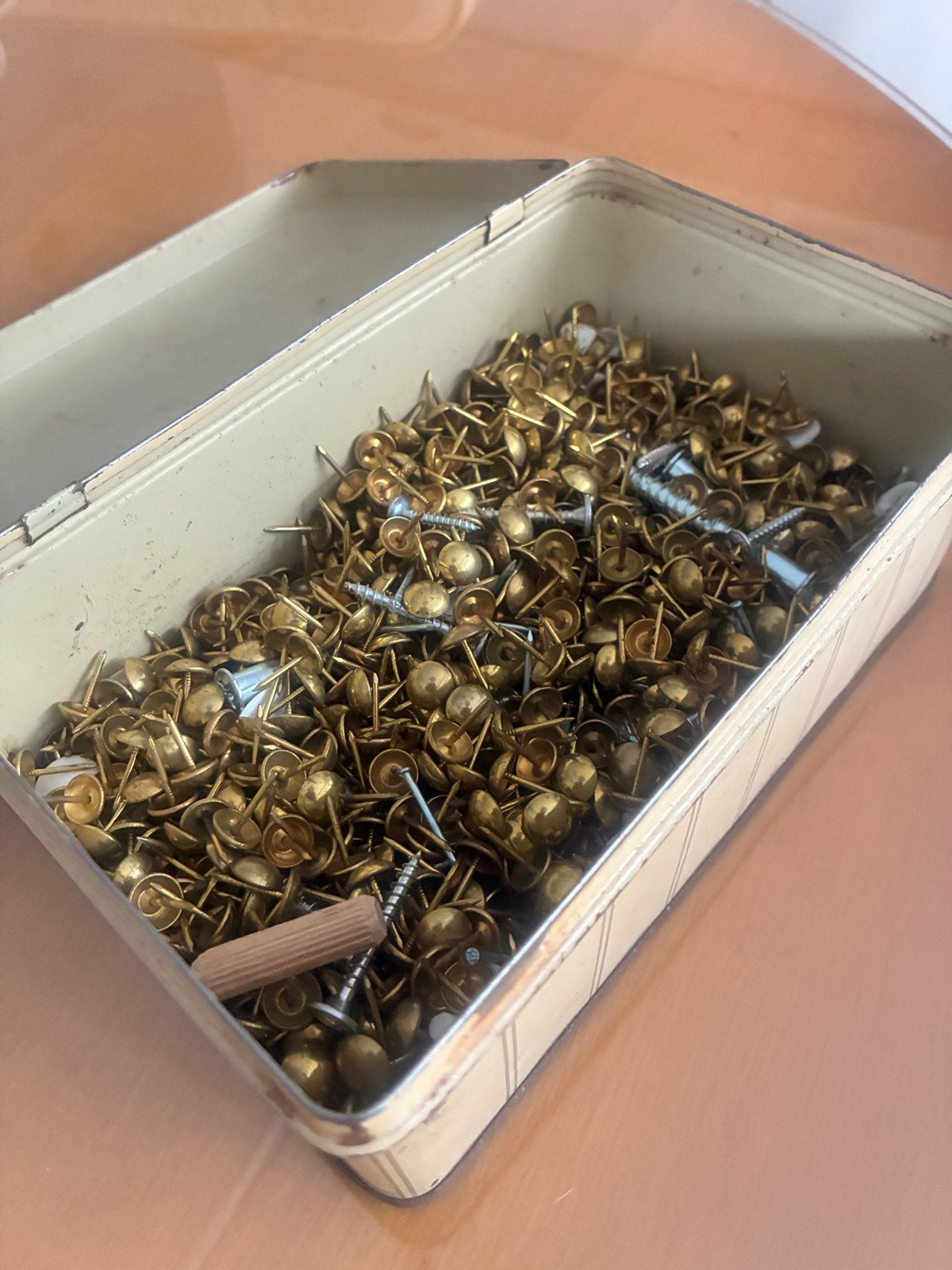 Meubel nagels, Ophalen of Verzenden, Zo goed als nieuw
