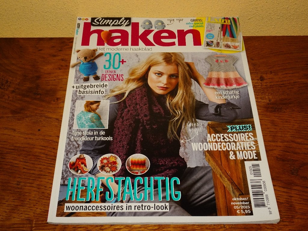Simply haken oktober/november 05/2015 haaktijdschrift, Hobby en Vrije tijd, Ophalen of Verzenden, Zo goed als nieuw, Haken, Patroon of Boek