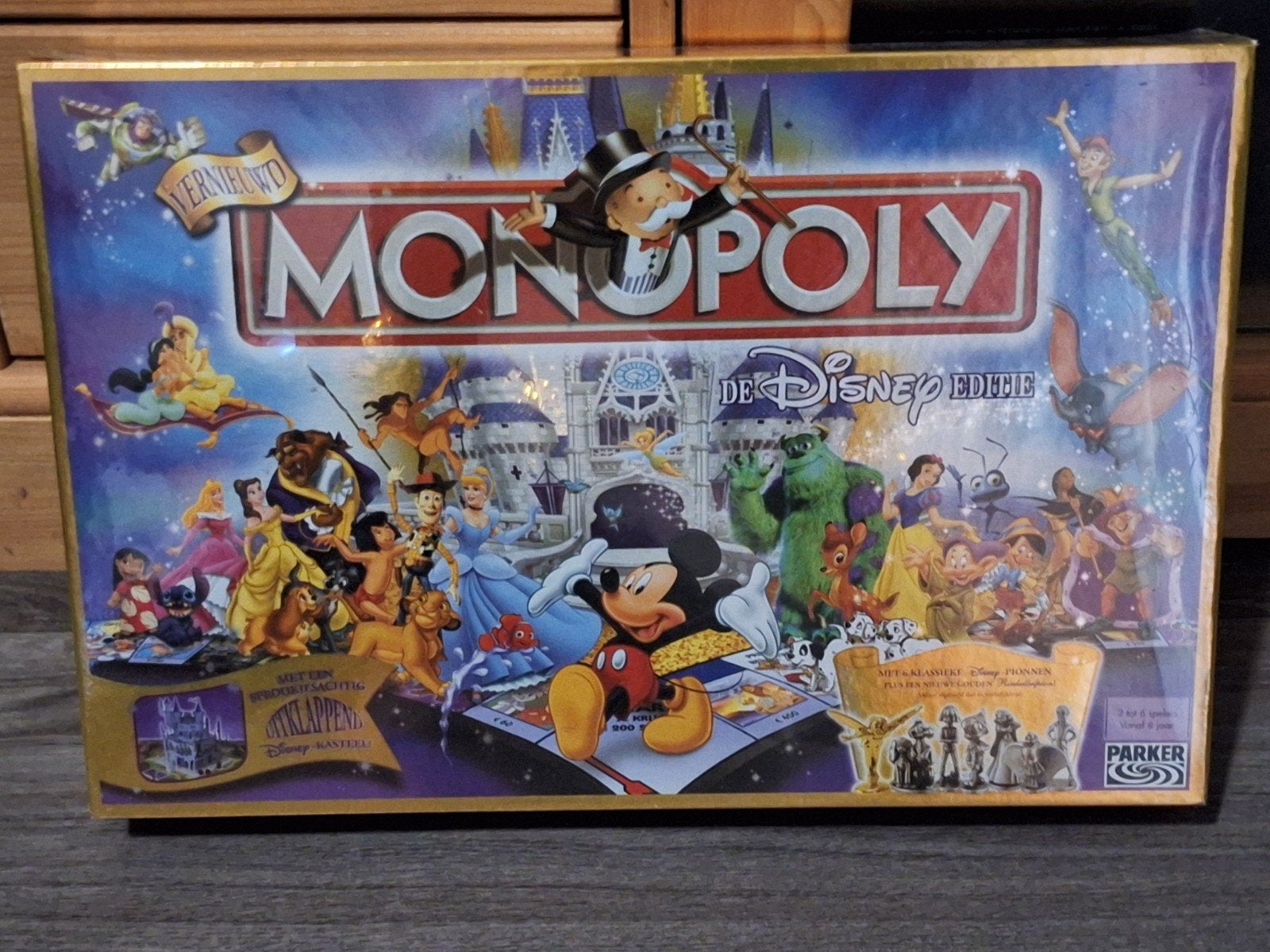Monopoly. De Disney Editie. Met Kasteel. Nieuw In Verpakking, Hobby en Vrije tijd, Vijf spelers of meer, Ophalen of Verzenden