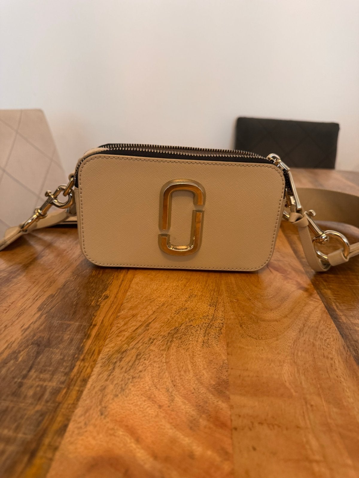 Marc Jacobs The Snapshot Camera Bag Beige/Goud, Ophalen of Verzenden, Zo goed als nieuw, Beige, Schoudertasje