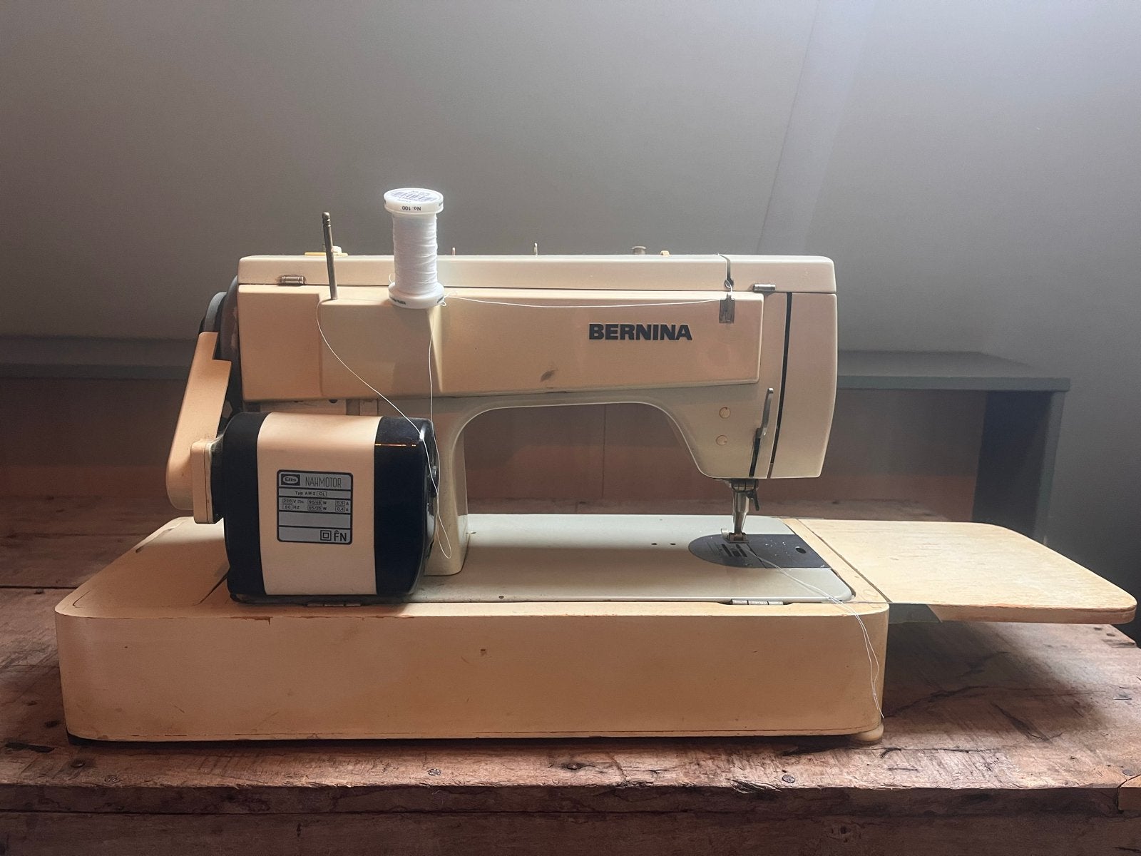 Bernina Naaimachine met accessoires en handleiding, Ophalen, Gebruikt, Naaimachine, Bernina