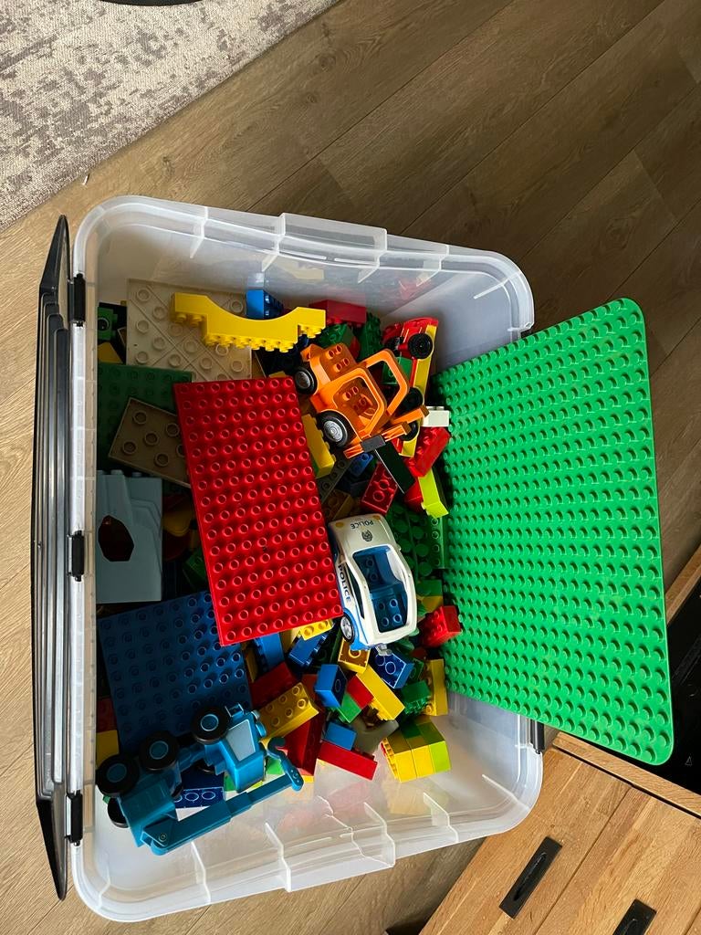 Grote bak met Duplo blokken en voertuigen, Kinderen en Baby's, Speelgoed | Duplo en Lego, Ophalen, Gebruikt, Inclusief extra onderdelen