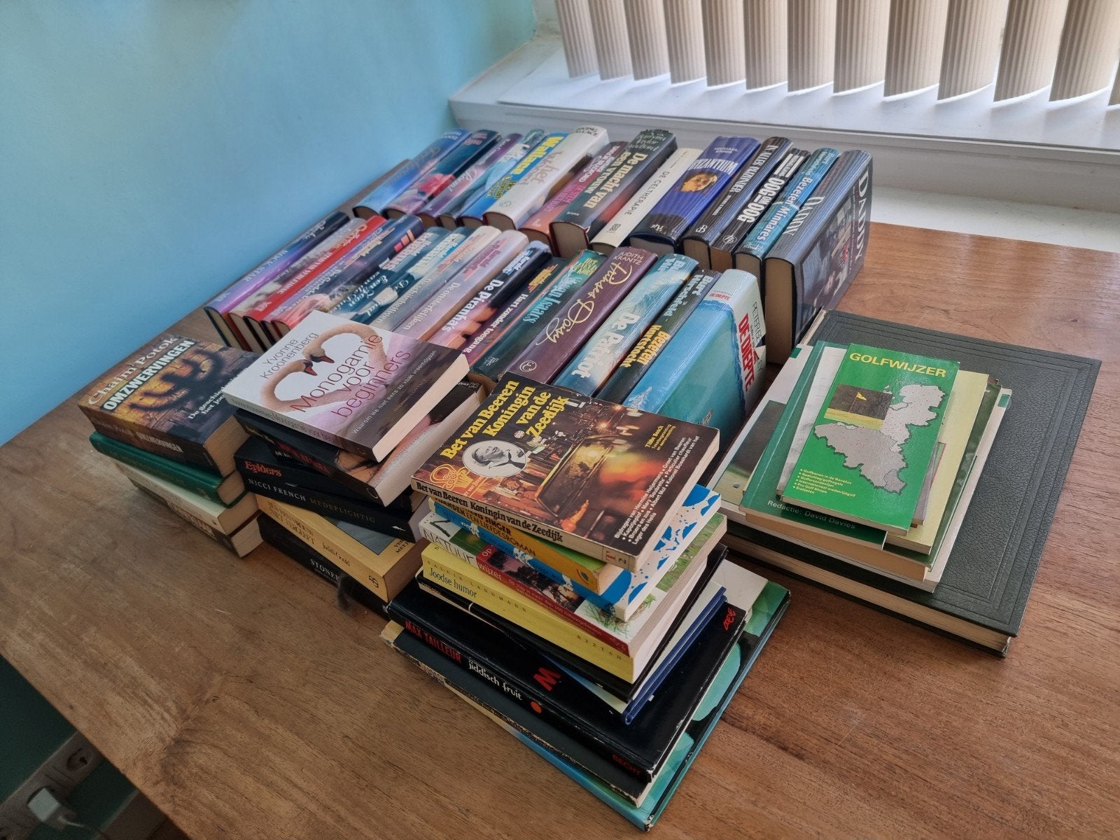 partij boeken, Ophalen, Zo goed als nieuw