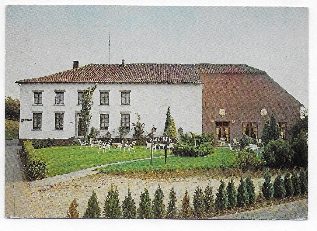 Hulsberg Pension van Neer gelopen ansichtkaart( B 2963 ), Verzamelen, Ansichtkaarten | Nederland, Ophalen of Verzenden, 1980 tot heden