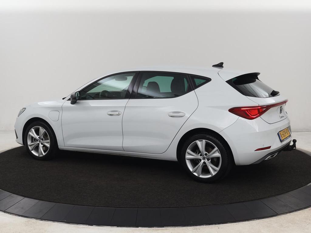 SEAT Leon 1.4 TSI eHybrid PHEV FR | Trekhaak | Adaptive crui, Auto's, Gebruikt, Leon, Wit, 13 kWh
