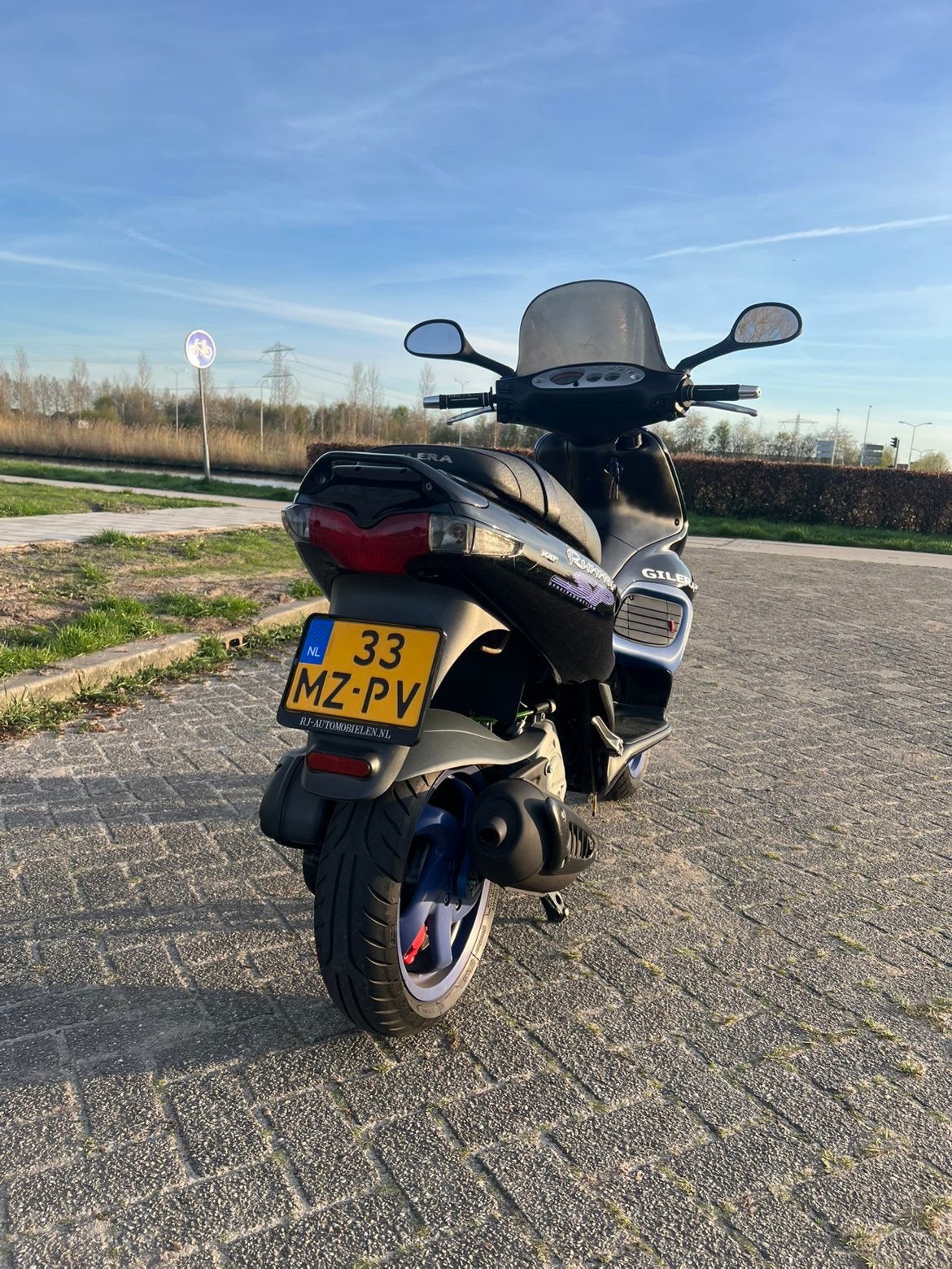 Runner 180cc M08 DD viola sp a2, Fietsen en Brommers, Scooters | Piaggio, Ophalen, Zo goed als nieuw, Benzine, Overige modellen